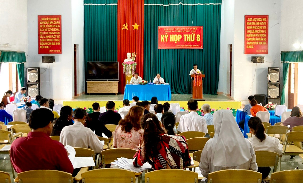 Hội Đồng Nhân Dân Xã Ea Phê tổ chức Kỳ họp thứ 8, Khoá IX, Nhiệm kỳ 2021-2026